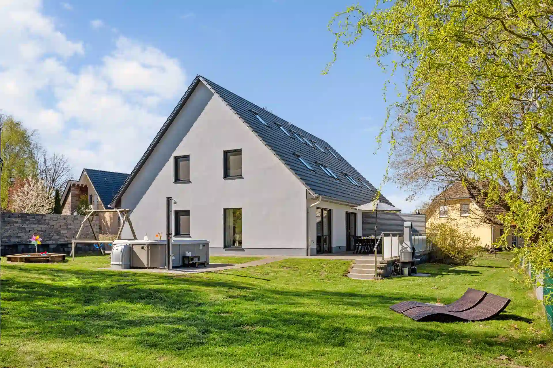 Ferienhaus am Plauer See mit Solardach und Garten