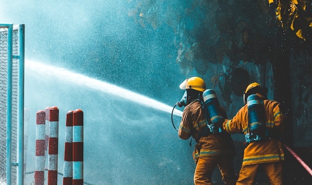 Fire fighter