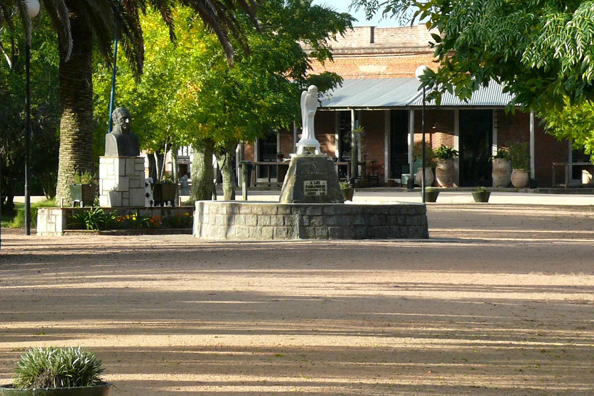 El Pueblo - Restaurante Garzón 6