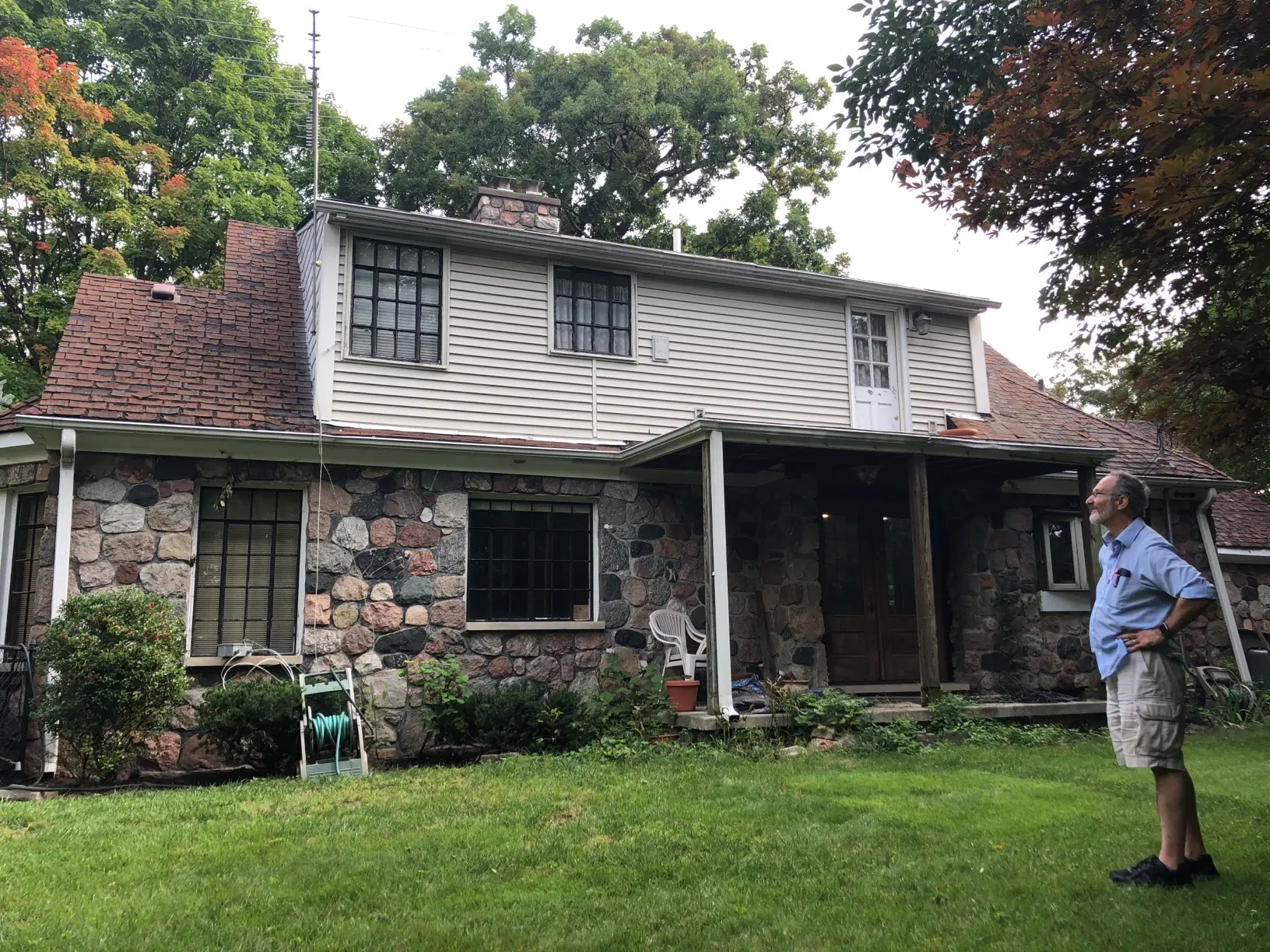 Existing home and roof before replacement
