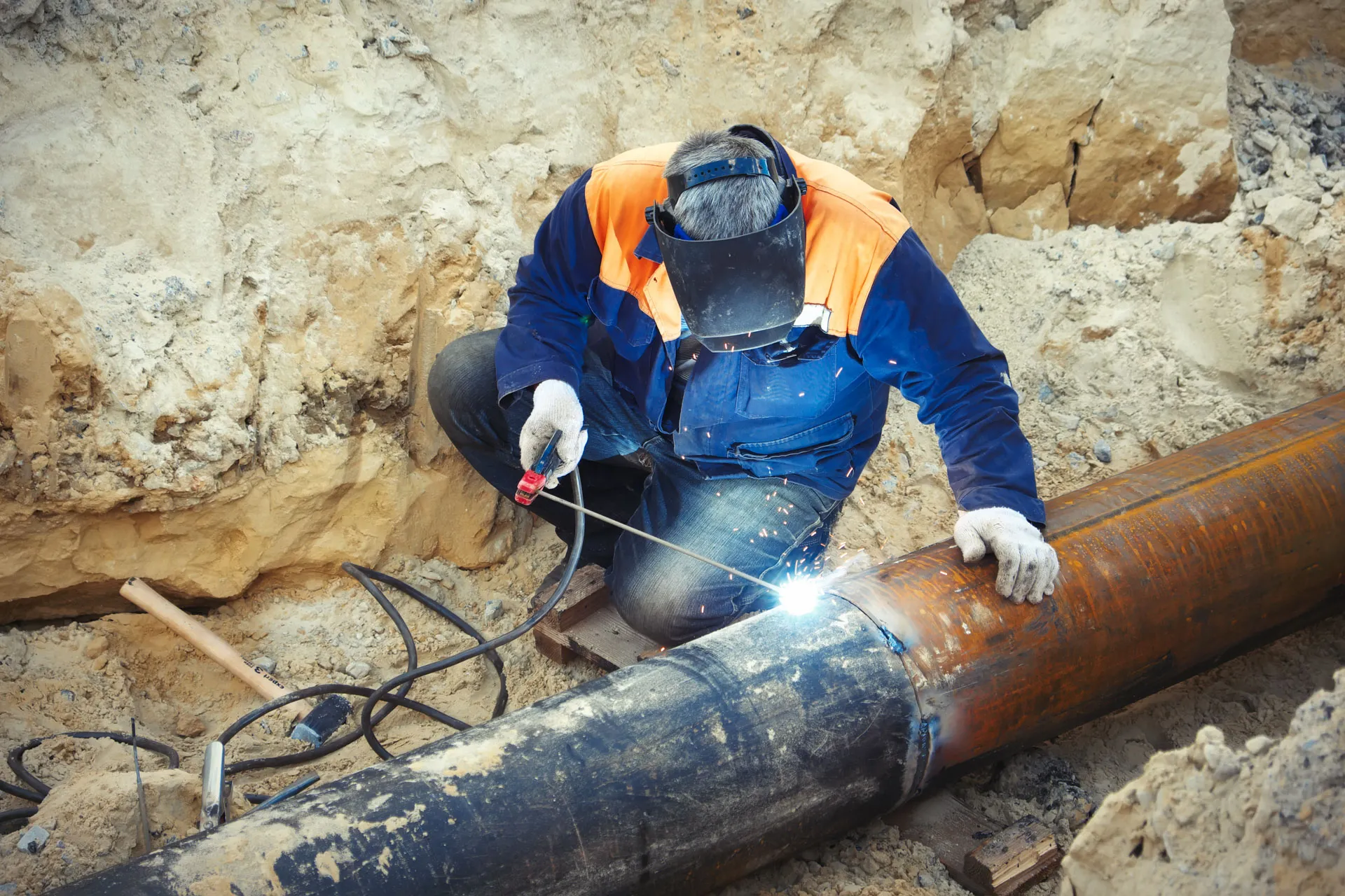 Pipe welding on site