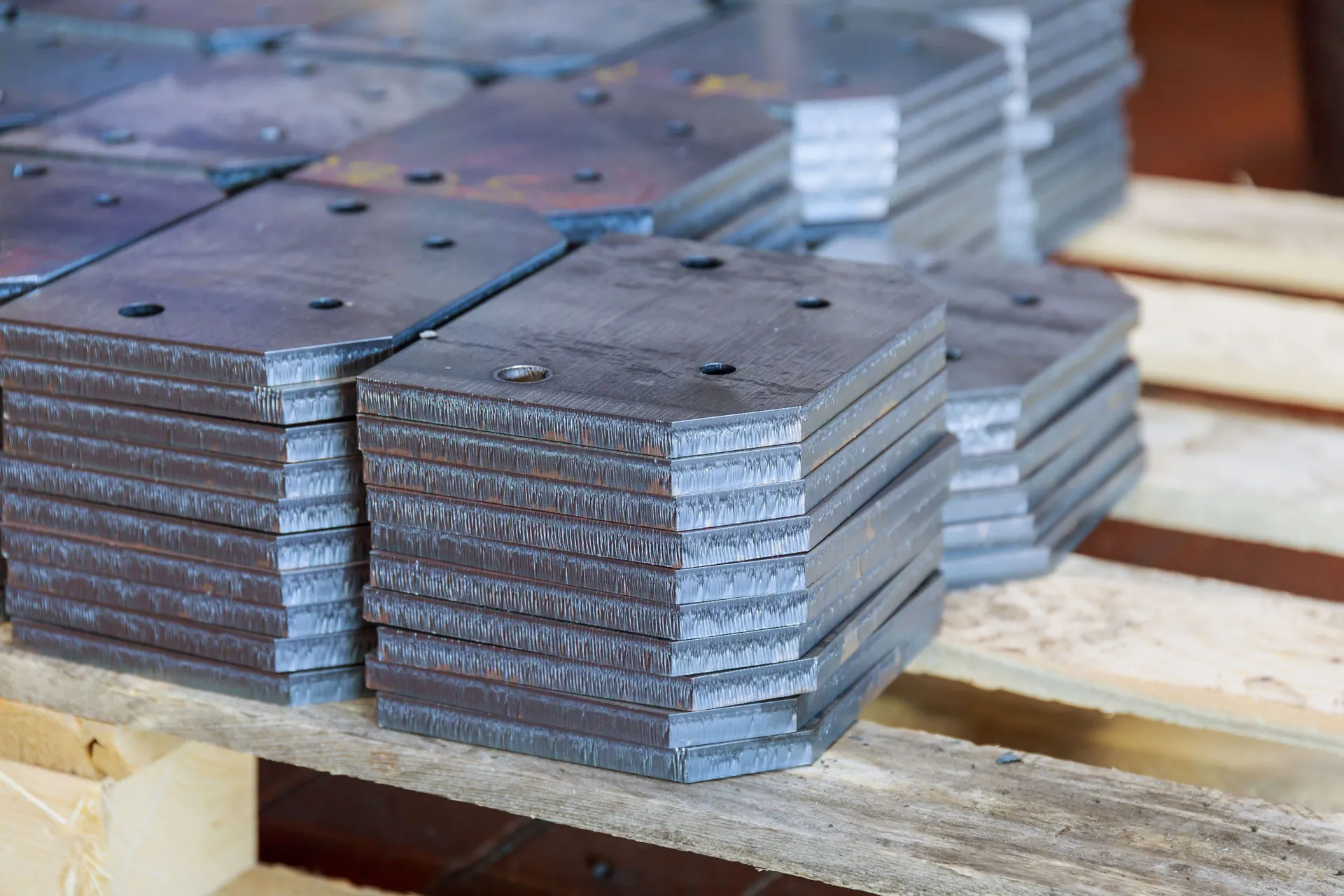 Repeat cut components