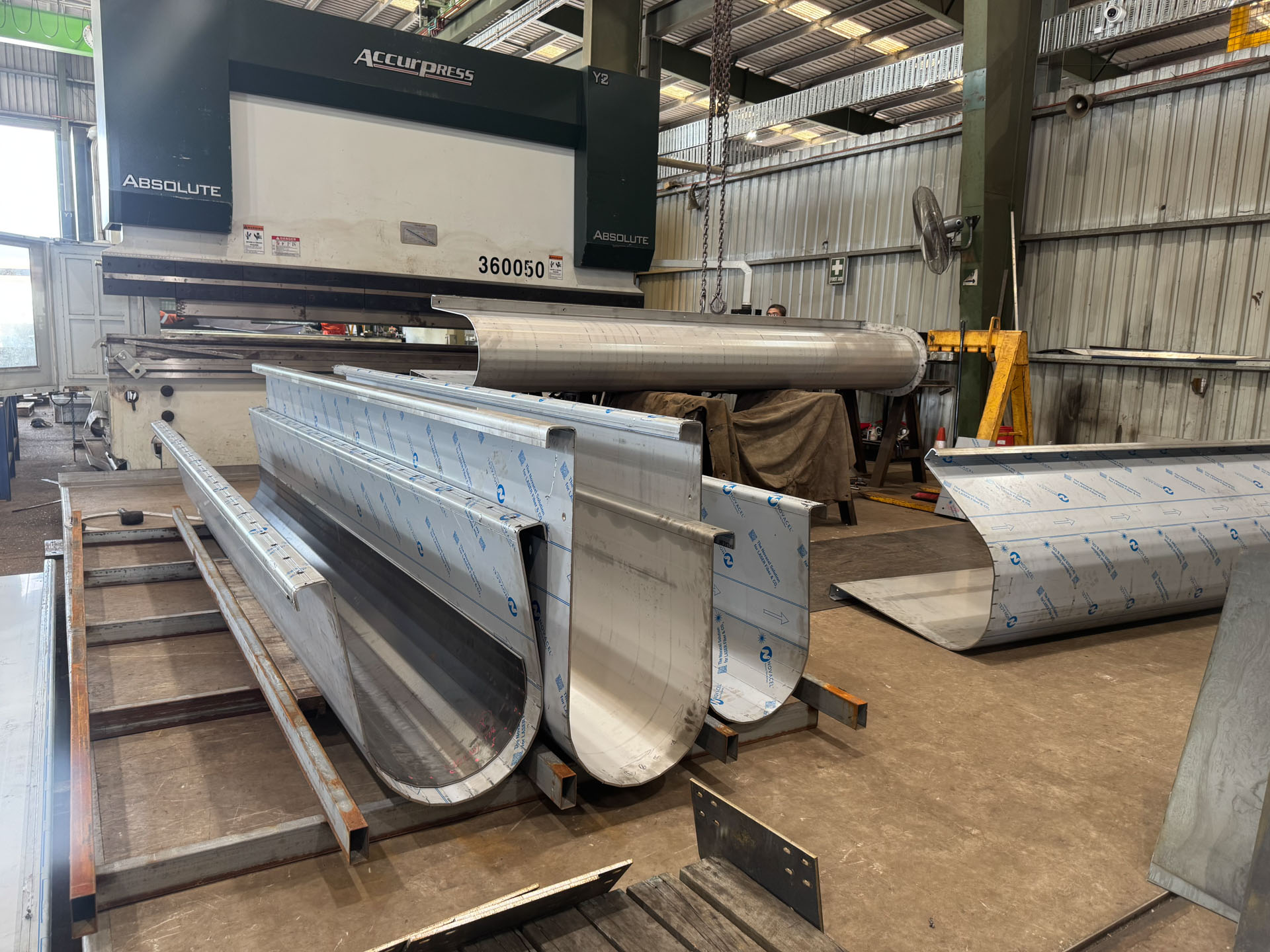 304 stainless steel trough for Nolan Meats