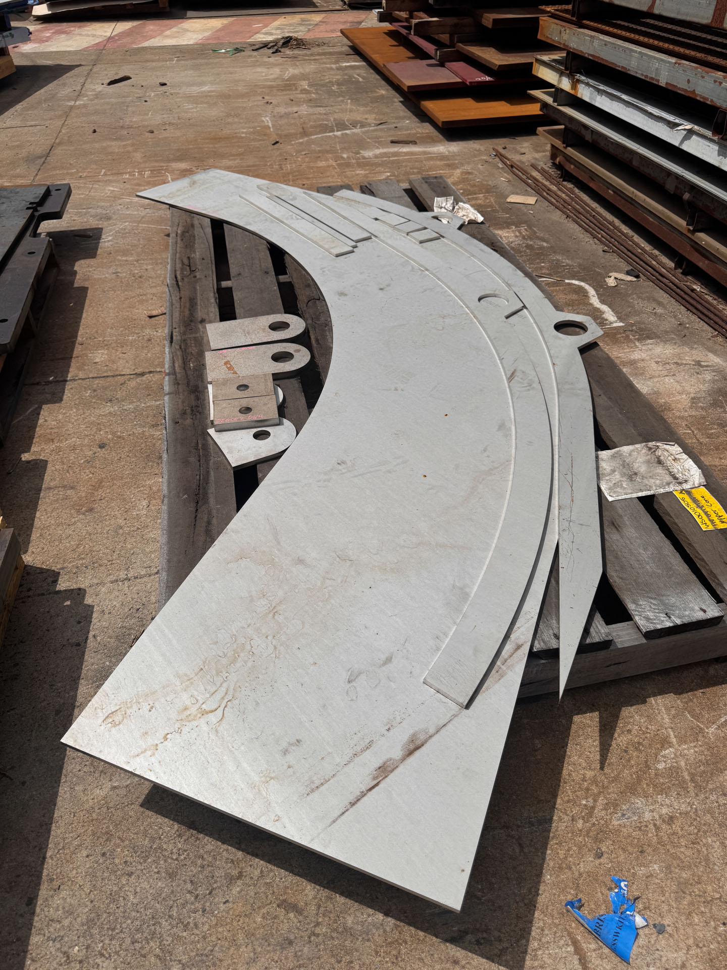 316 stainless steel for De Goey Contractors