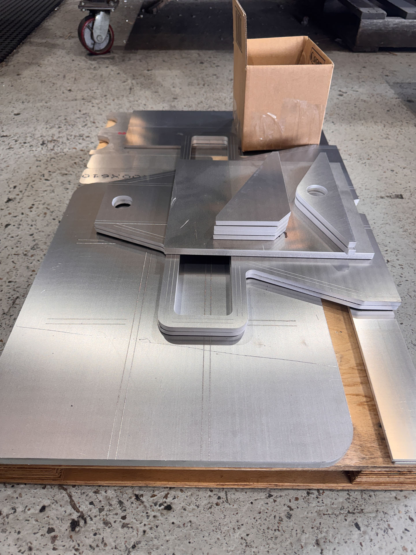 304 stainless steel and aluminium for Finesse Engineering Services