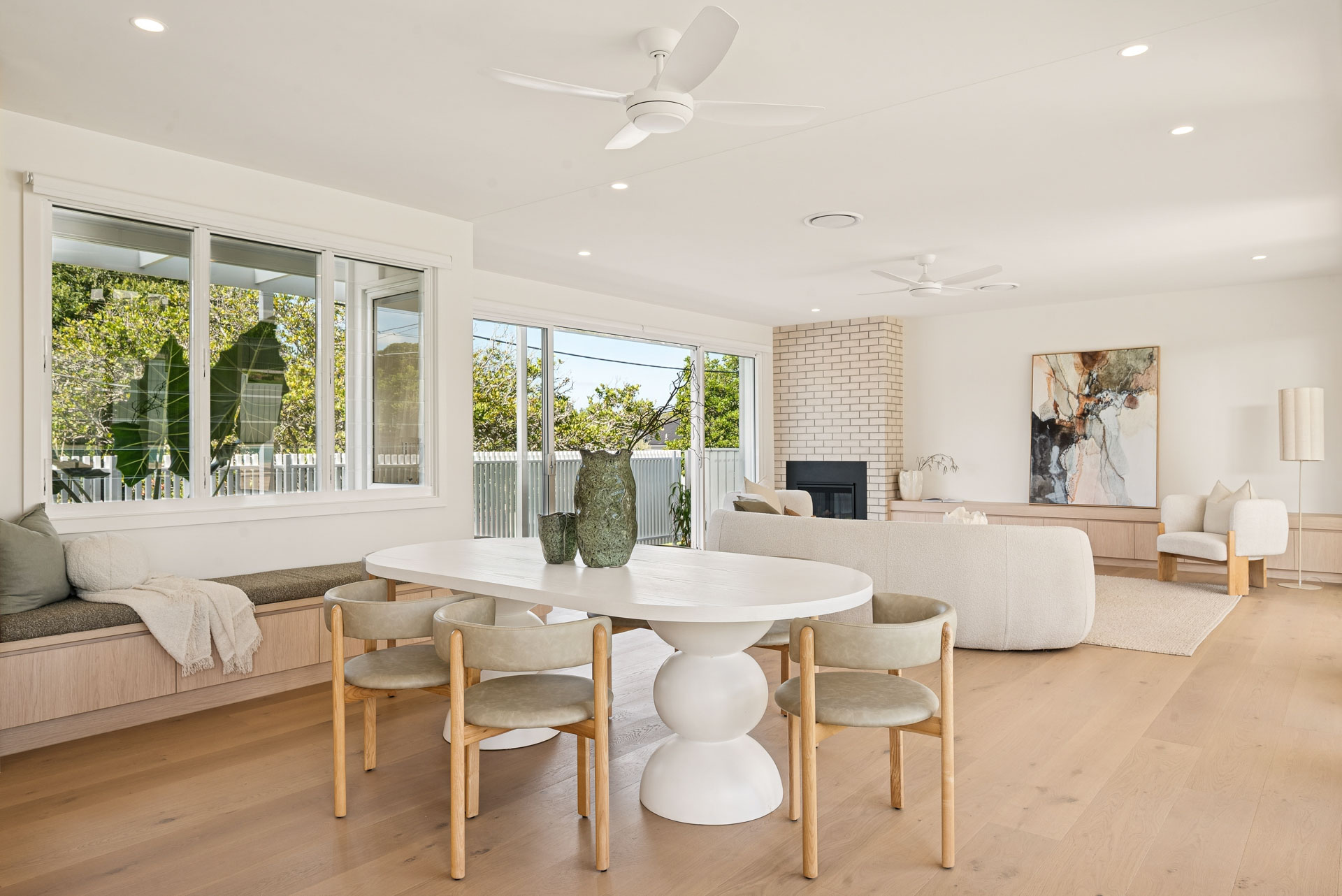 Dining area with window banquette