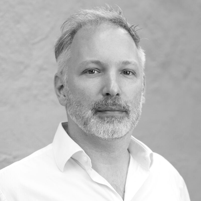 Prof Stephen Bartlett