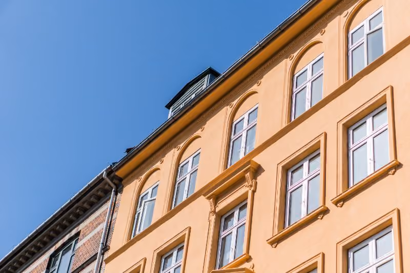 An apartment building