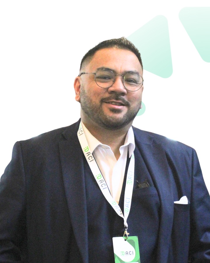 Headshot of Alvin Carabeo, DACI team member.