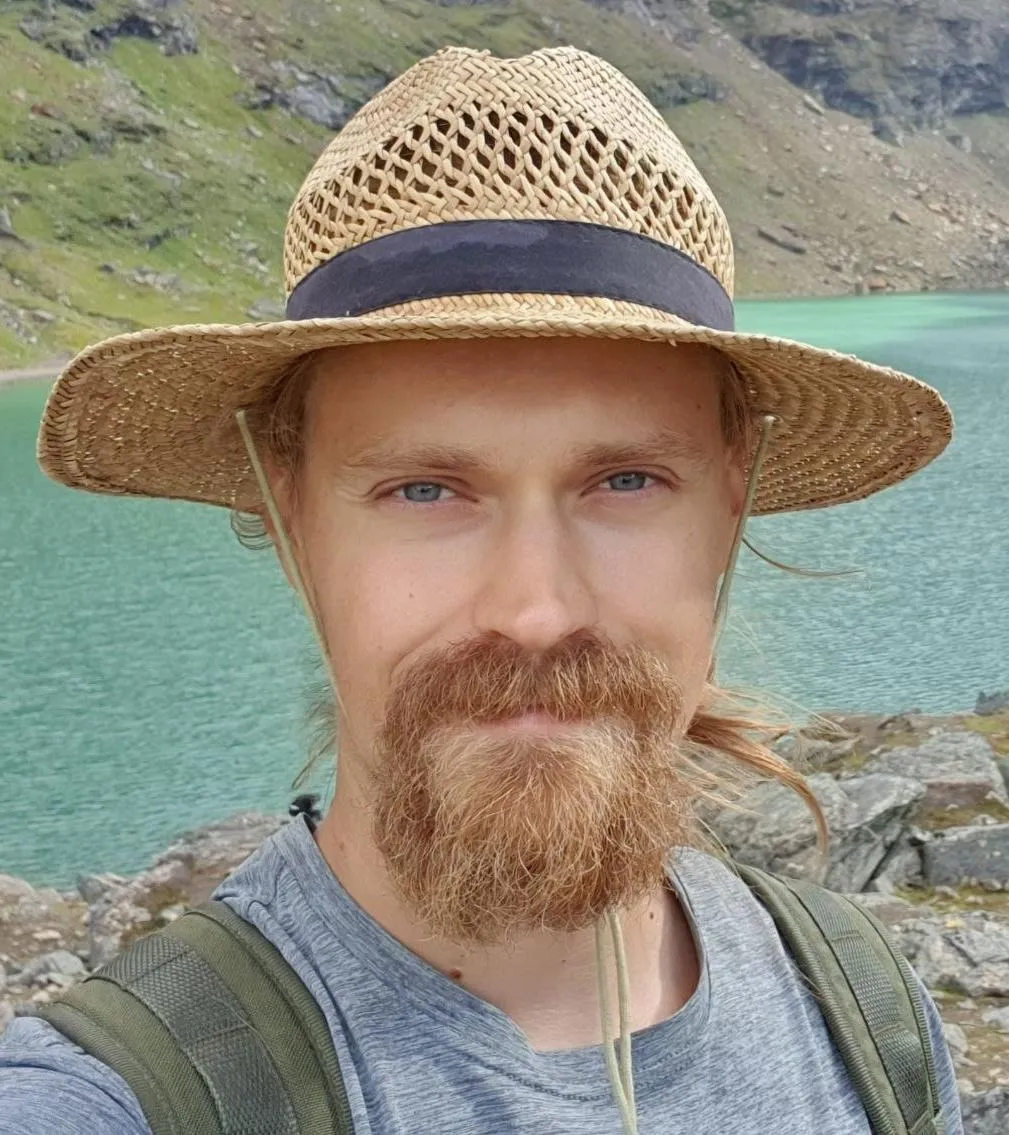 Dr. Joel Hätinen