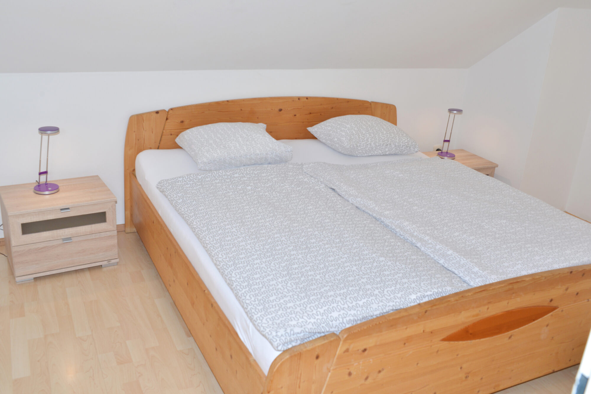 Dachgeschosswohnung – Schlafzimmer