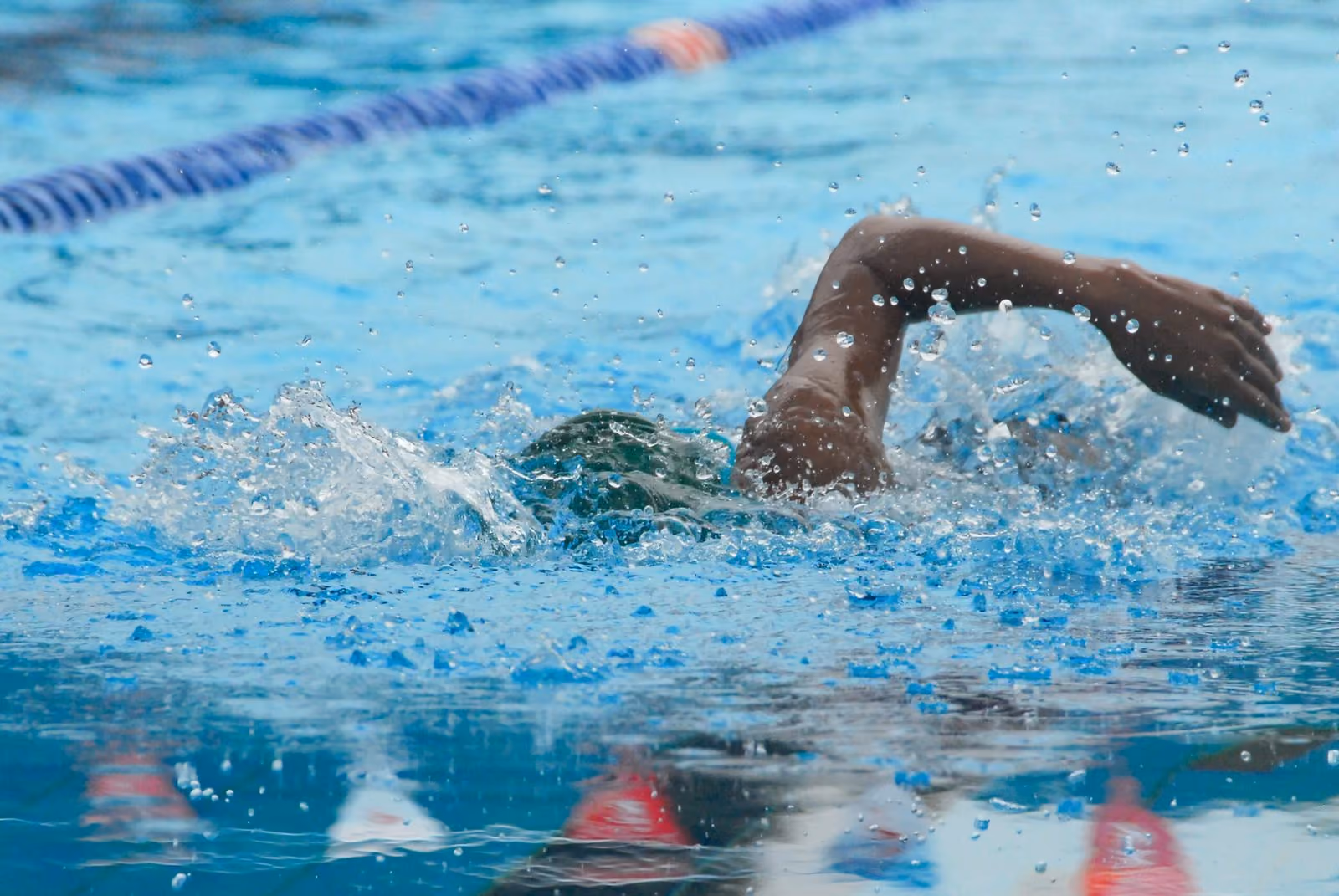 Jeux Olympiques Londres 2012 : Pourquoi l' équipe de France de natation fait sensation ?