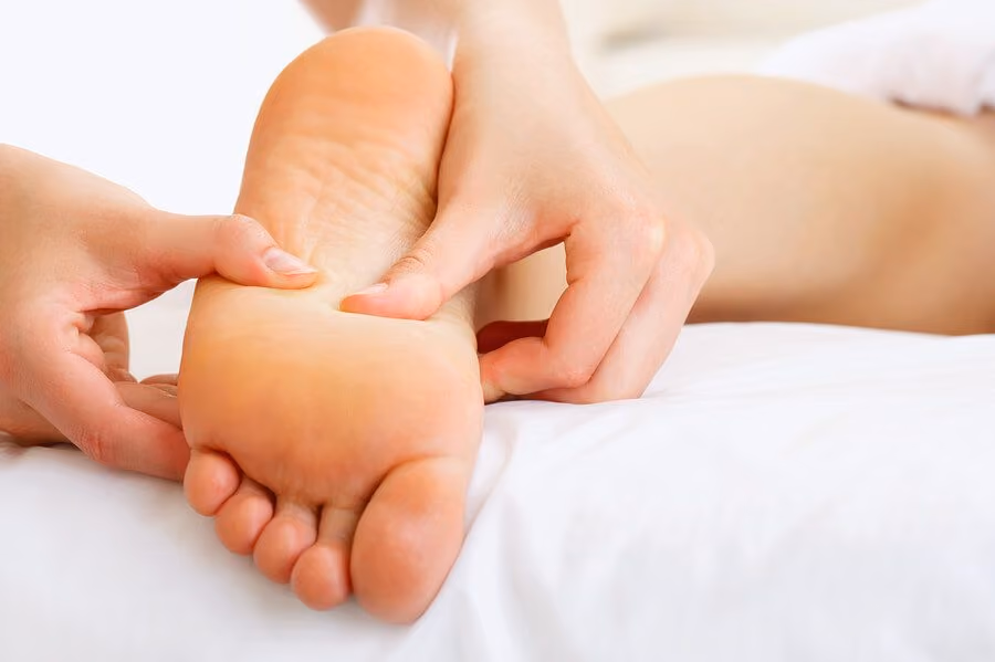 Reflexologie plantaire : Massage du corps ou de l'esprit ?