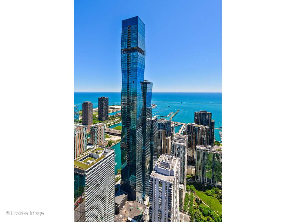 363 E Wacker Drive #1903 property in Chicago