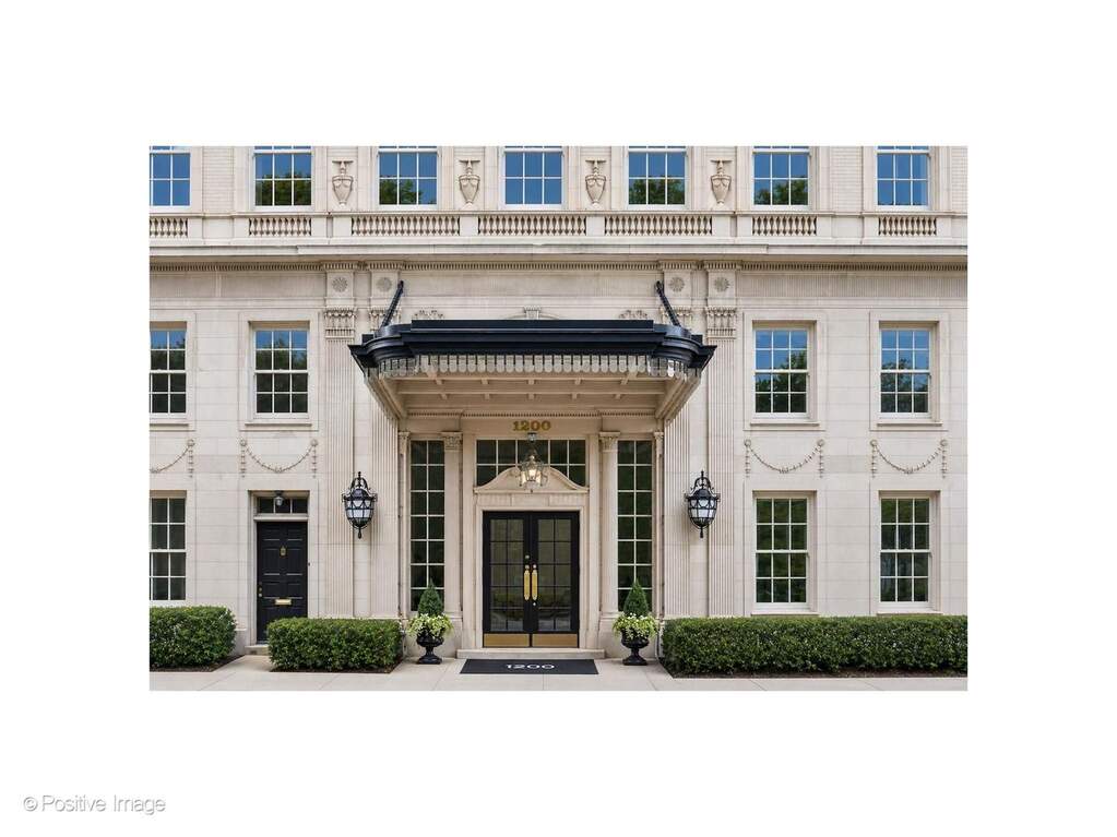 1200 N Lake Shore Drive #405 property in Chicago