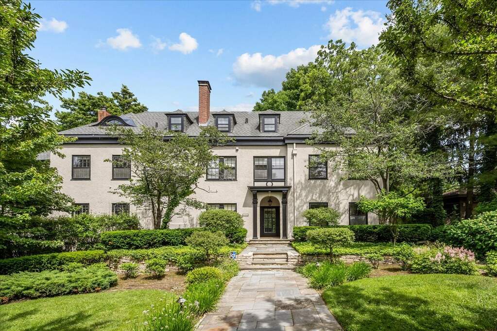 Primary property image for MLS 12680669