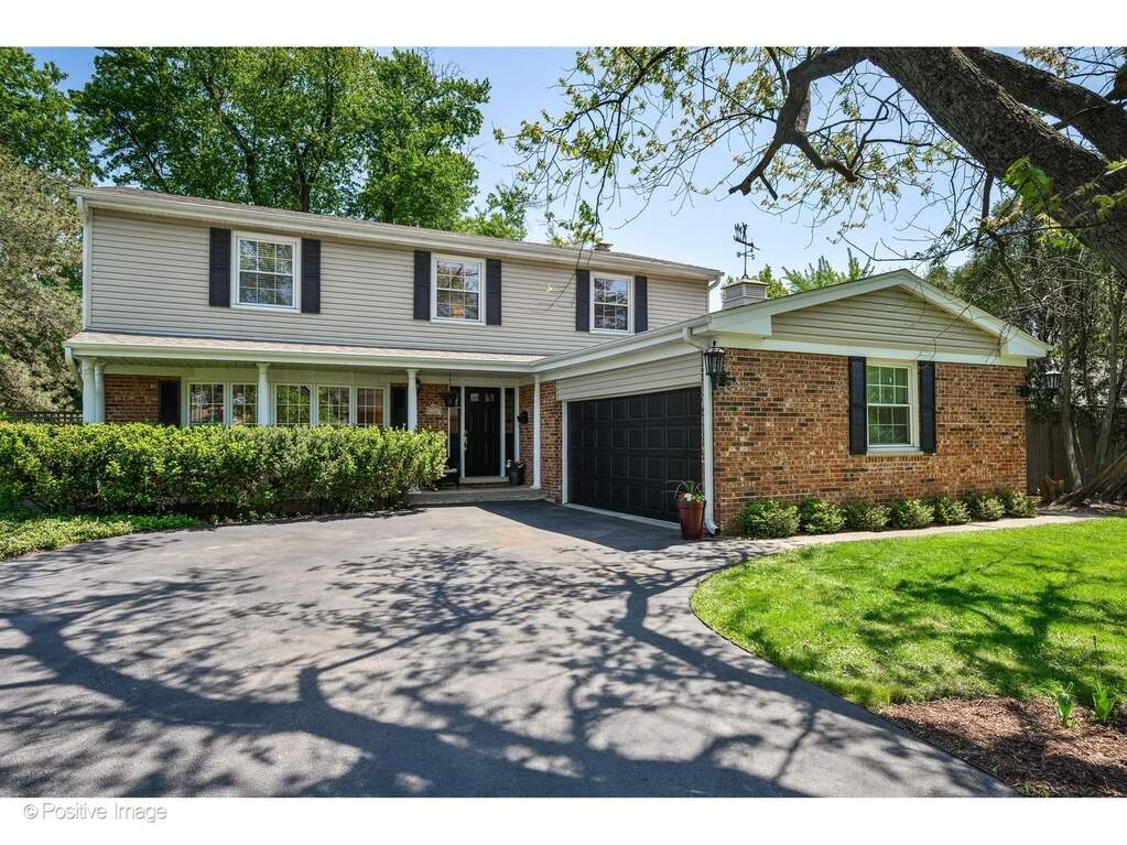 1367 Sanford Lane property in Glenview