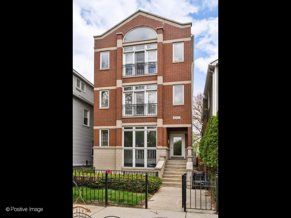 3027 N Racine Avenue #3 property in Chicago
