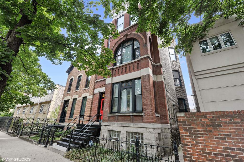 1917 N Larrabee Street #G property in Chicago