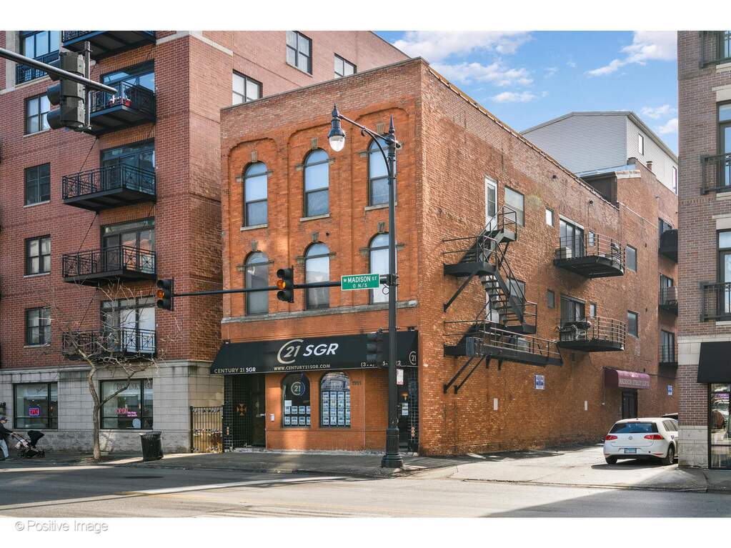 1161 W Madison Street #4S property in Chicago