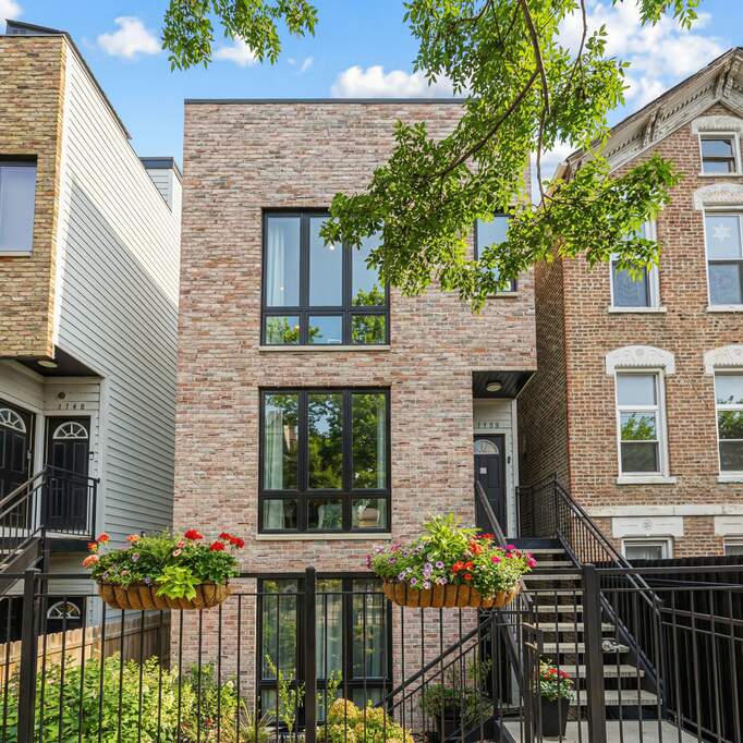 1738 W 17th Street #3 property in Chicago