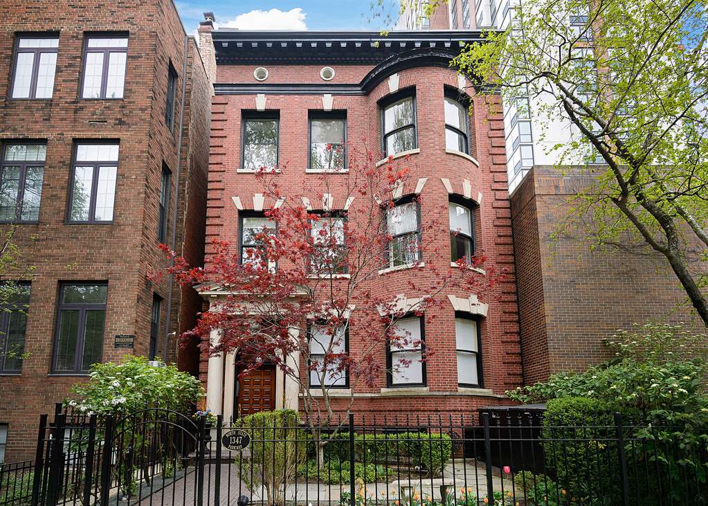 1347 N State Parkway #1 property in Chicago