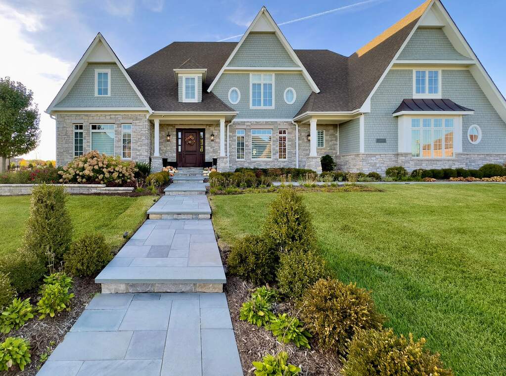 39w464 Long Meadow Lane property in St. Charles