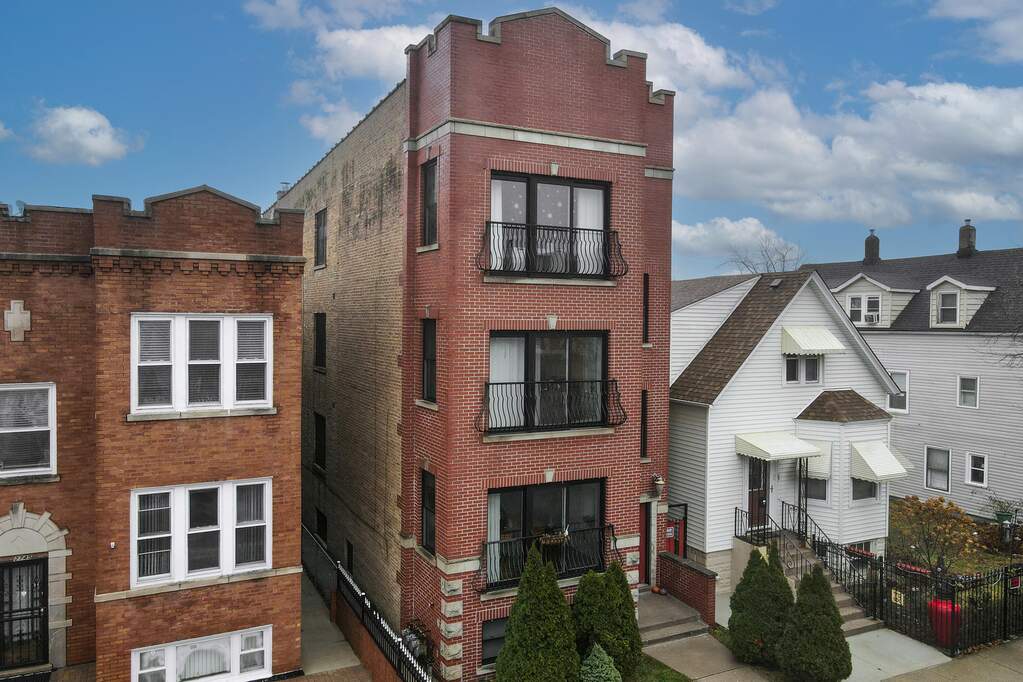 2741 N Drake Avenue property in Chicago