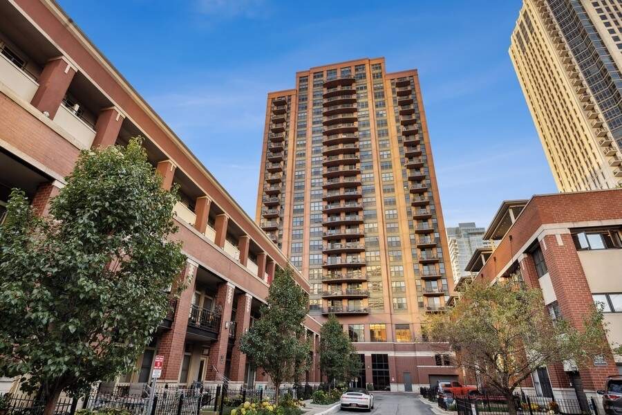 330 N Jefferson Street #1401 property in Chicago