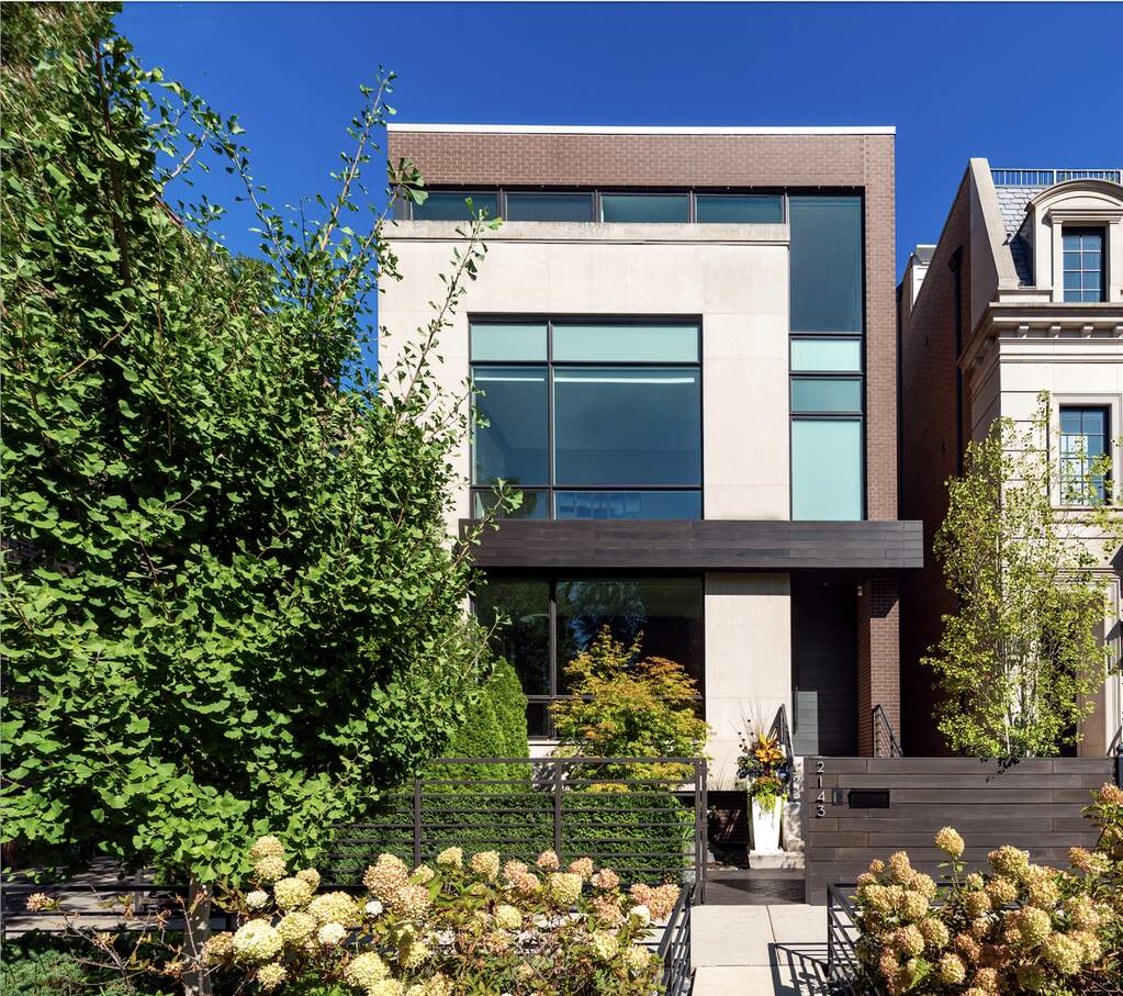 2143 N Kenmore Avenue property in Chicago