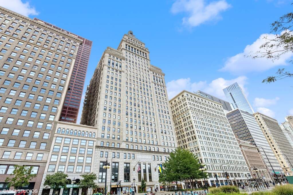 310 S Michigan Avenue #2101 property in Chicago