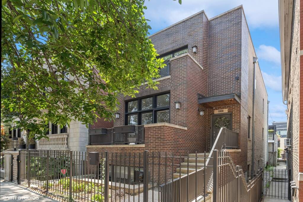 1808 N Wood Street property in Chicago