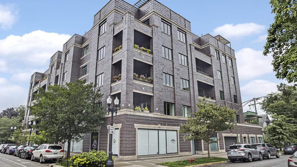 4802 N Bell Avenue #205 property in Chicago