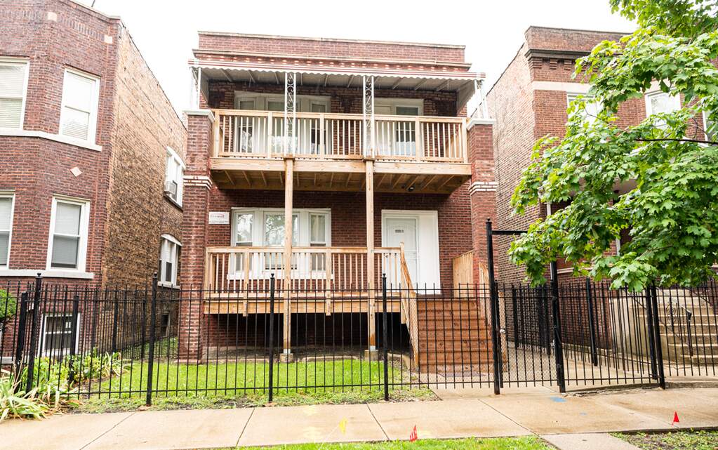 6413 S Artesian Avenue #1 property in Chicago