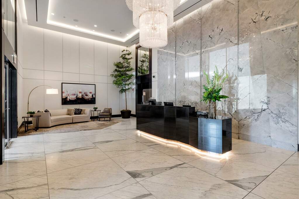 Designer kitchen and refined entertaining spaces