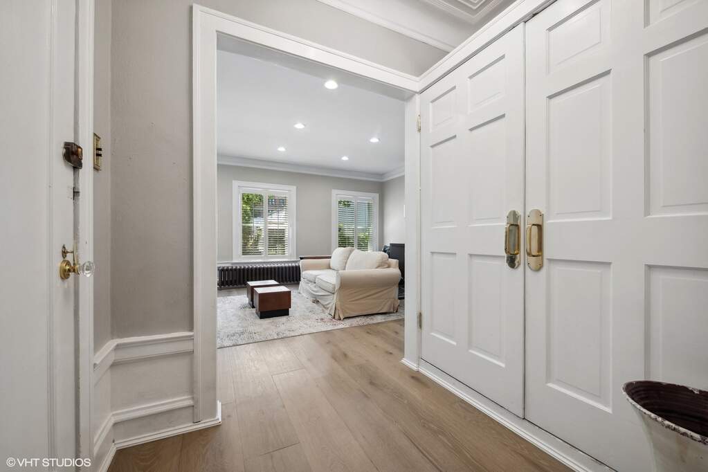 Park Tower penthouse interior at 800 North Michigan Avenue