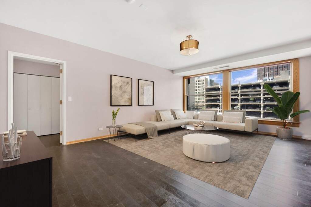 Private full-floor residence detail at Park Tower
