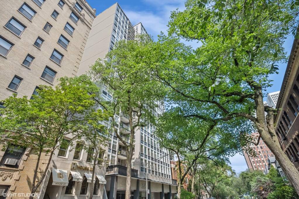 30 E Elm Street #5C property in Chicago