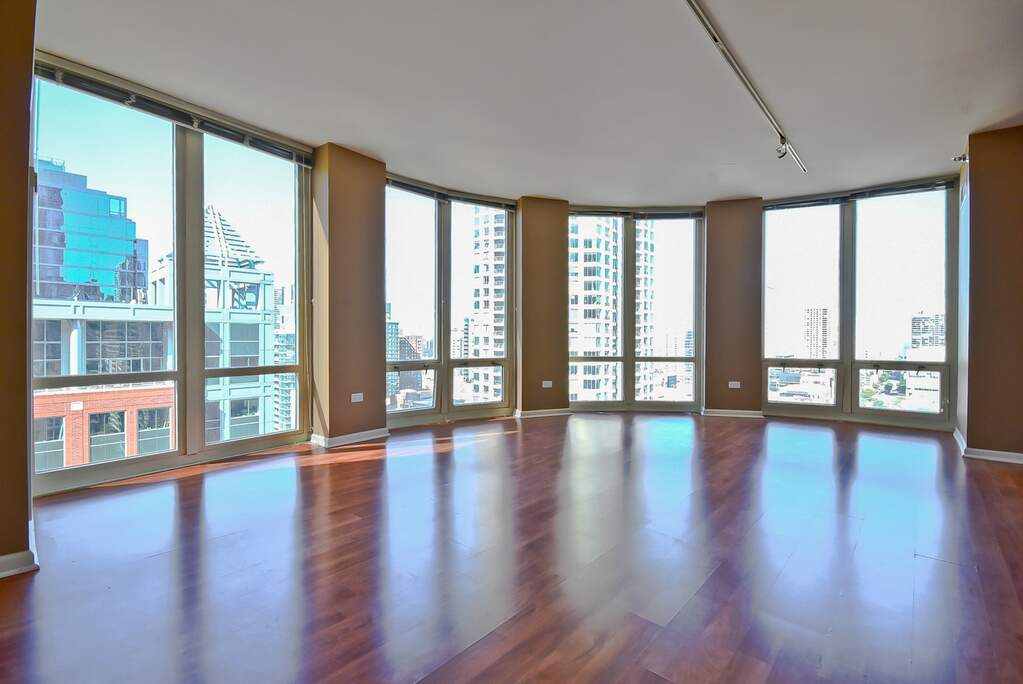 Penthouse bedroom suite overlooking Chicago