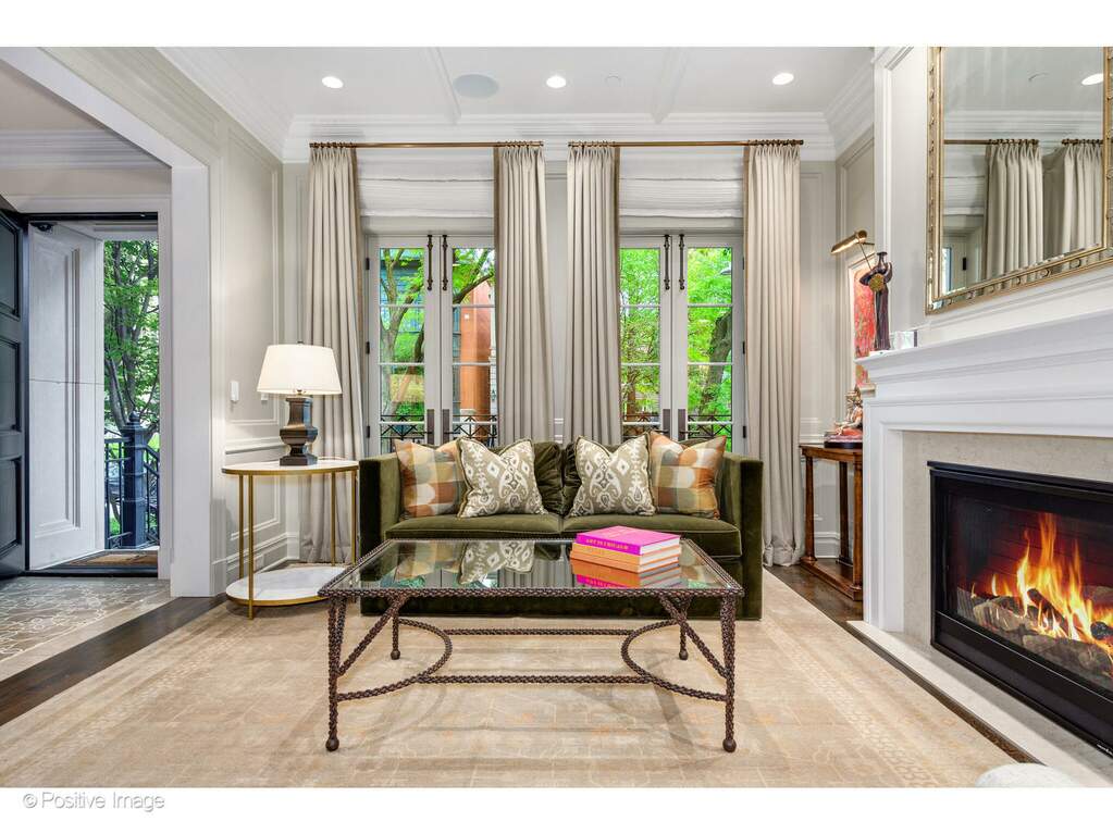 Luxury living space with panoramic Chicago views