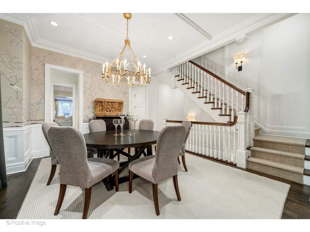 Private full-floor residence detail at Park Tower