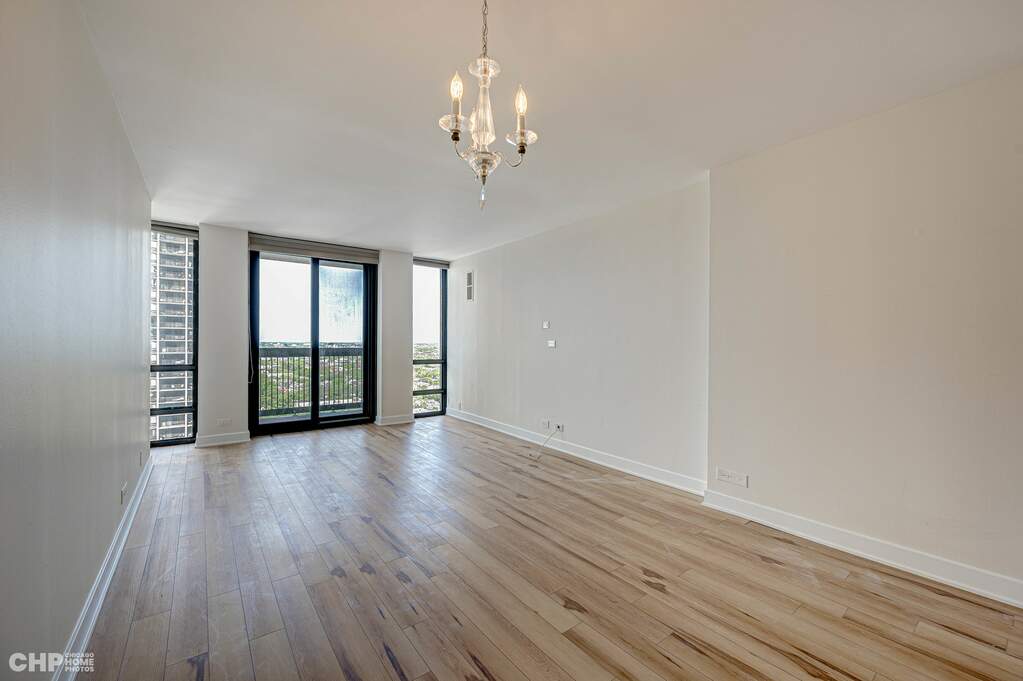 Private full-floor residence detail at Park Tower