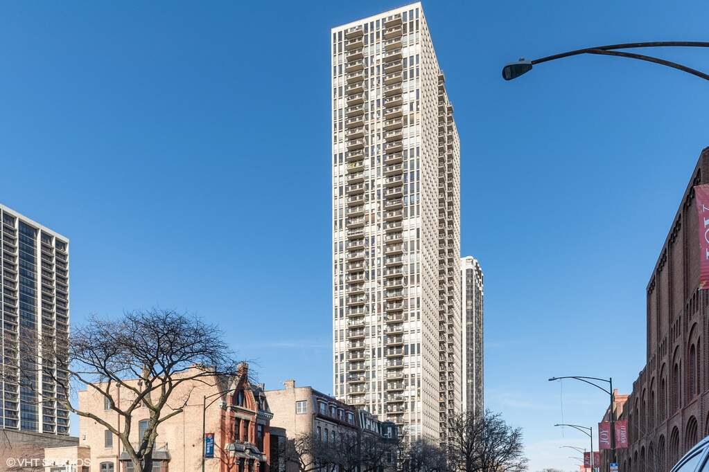 1660 N La Salle Drive #2006 property in Chicago