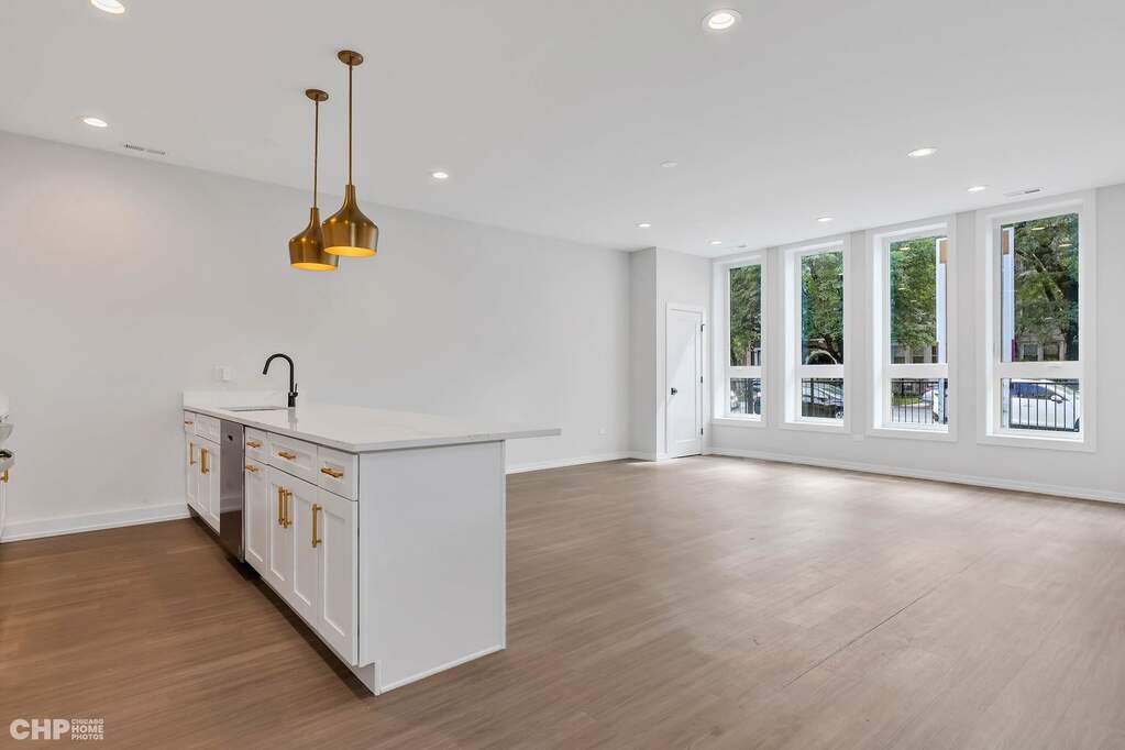 Park Tower penthouse interior at 800 North Michigan Avenue