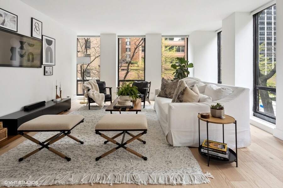 Luxury living space with panoramic Chicago views