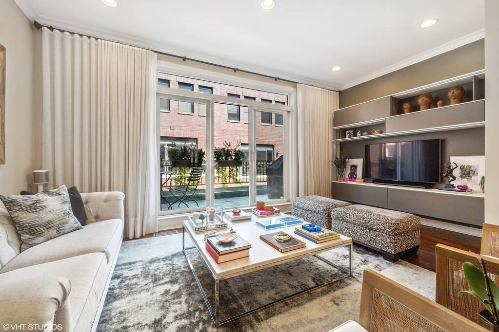 Luxury living space with panoramic Chicago views