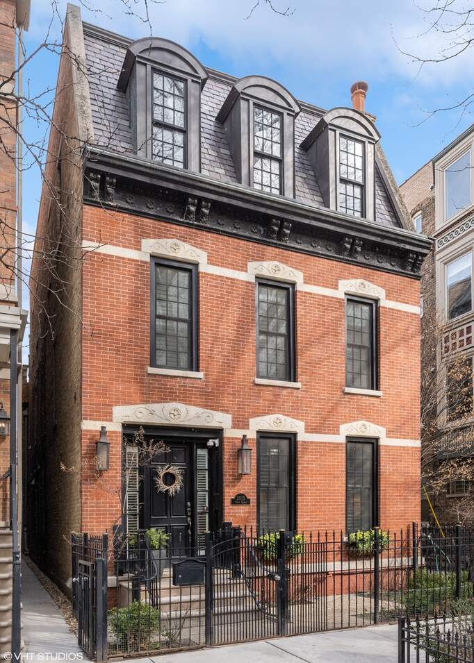 2015 N Racine Avenue property in Chicago