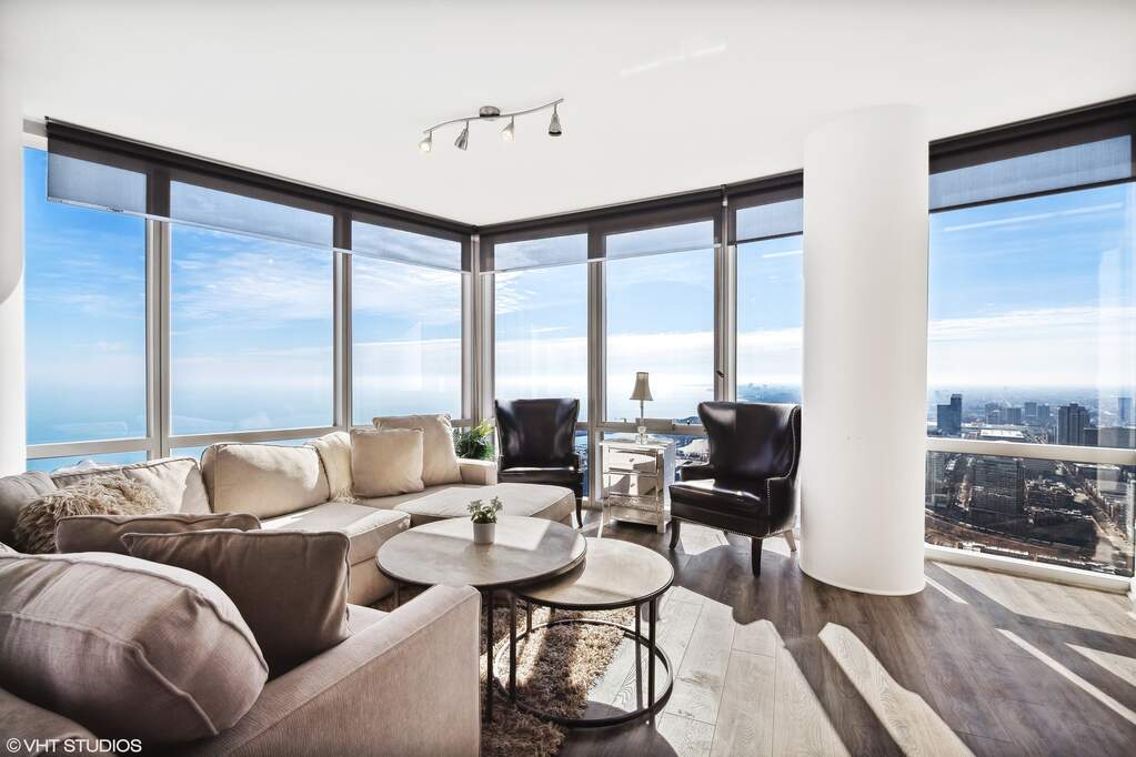 Luxury living space with panoramic Chicago views