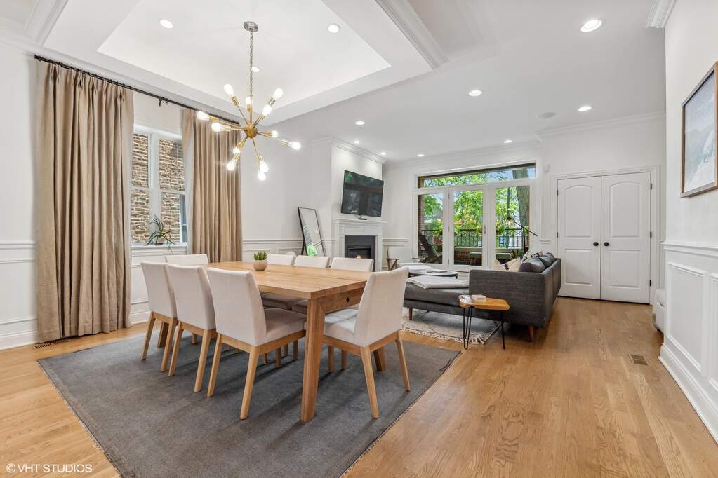 Private full-floor residence detail at Park Tower