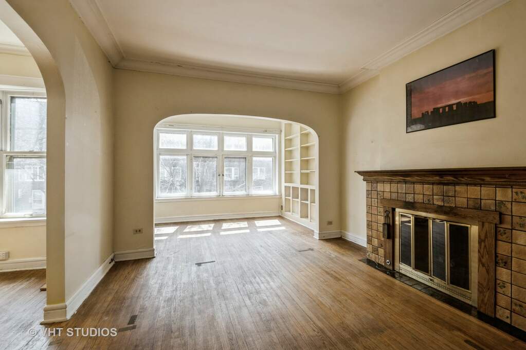 Park Tower penthouse interior at 800 North Michigan Avenue